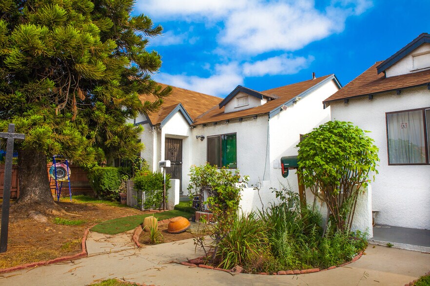 3555 Siskiyou St, Los Angeles, CA à vendre - Photo de l’immeuble – Image 3 sur 3