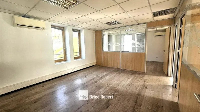 Bureau dans Lyon à louer - Photo intérieure – Image 3 sur 9