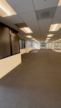 23101 Lake Center Dr, Lake Forest, CA à louer - Vidéo sur l’annonce professionnelle 