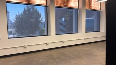 207 S Broadway, Los Angeles, CA à louer - Vidéo sur l’annonce professionnelle 