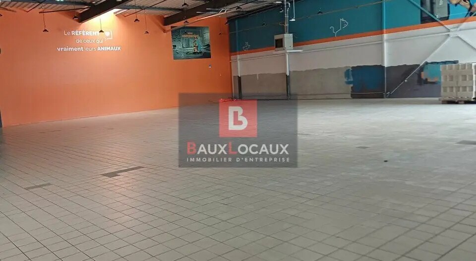 Local commercial dans Saint-Gilles à louer - Photo intérieure – Image 2 sur 6