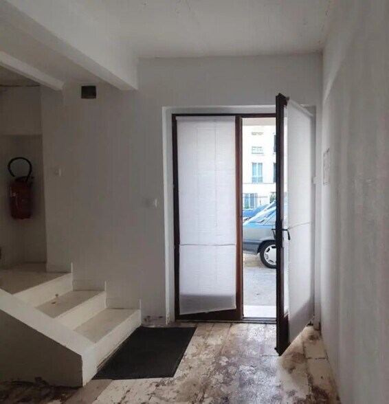 47 Rue Clisson, Paris à louer - Photo de l’immeuble – Image 2 sur 8