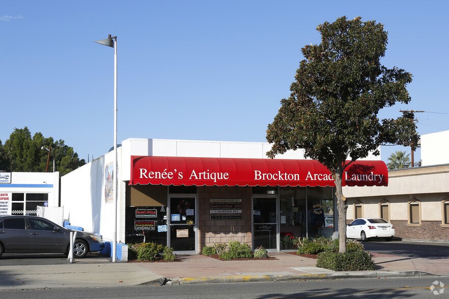6771-6779 Brockton Ave, Riverside, CA à louer - Photo de l’immeuble – Image 3 sur 7