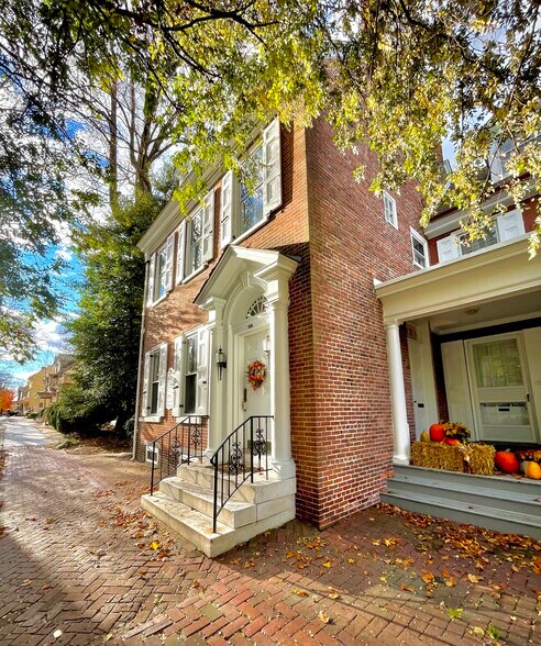 255 E Kings Hwy, Haddonfield, NJ à louer - Photo de l’immeuble – Image 3 sur 4