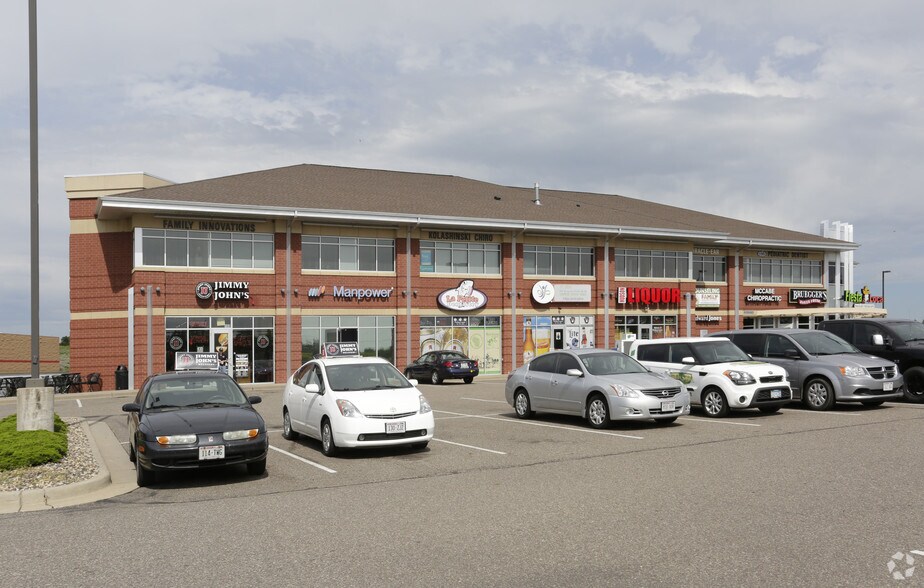 131 Carmichael Rd, Hudson, WI à vendre - Photo de l’immeuble – Image 3 sur 3