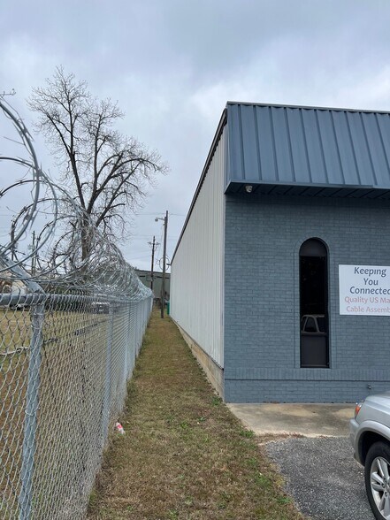 415 Flint Ave, Albany, GA à vendre - Photo de l’immeuble – Image 3 sur 12
