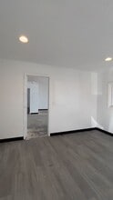 5051 David Strickland Rd, Fort Worth, TX à louer - Vidéo sur l’annonce professionnelle