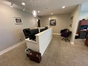 13951-13959 W Preserve Blvd, Burnsville, MN à louer Photo de l’immeuble– Image 1 sur 11