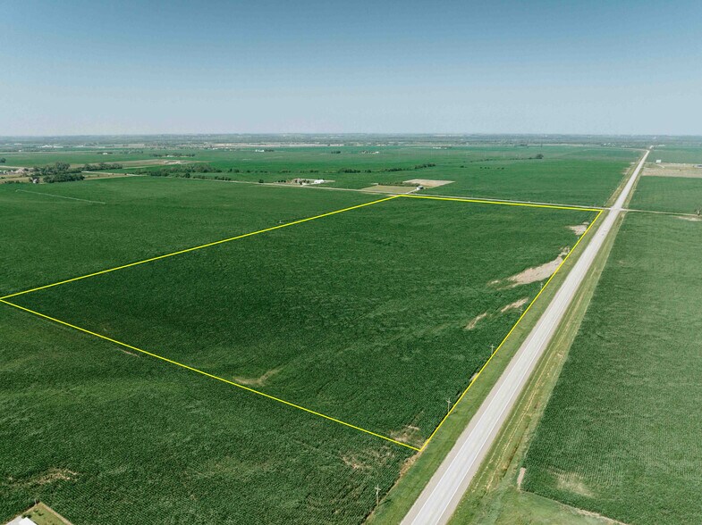 28499 Pawnee Rd, Valley, NE à vendre - Photo principale – Image 1 sur 13