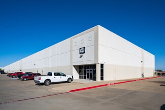 Plus de détails pour 800 Railhead Rd, Fort Worth, TX - Industriel/Logistique à louer