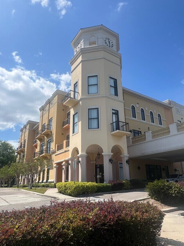 5749 westgate Dr, Orlando, FL à louer Photo principale– Image 1 sur 8