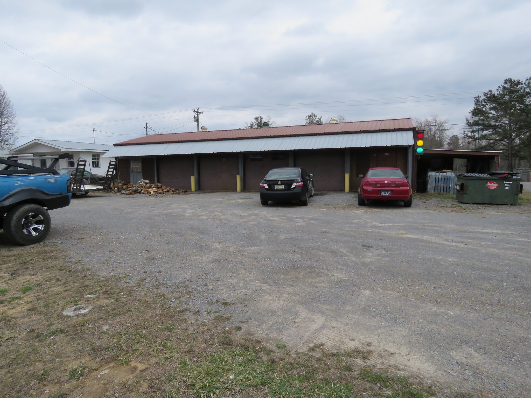 5497 S Grundy Quarles Hwy, Bloomington Springs, TN à vendre Photo principale– Image 1 sur 9