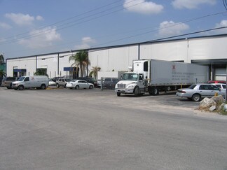 Plus de détails pour 2980 NW 74th Ave, Miami, FL - Industriel/Logistique à louer