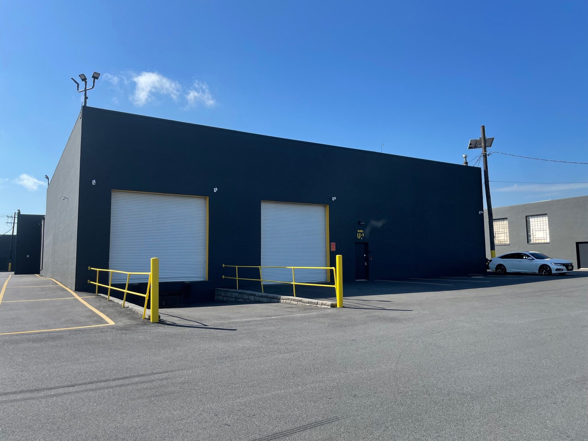 280 N Midland Ave, Saddle Brook, NJ à louer Photo de l’immeuble– Image 1 sur 4