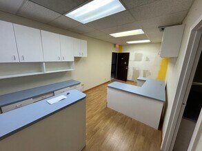 2500 E Hallandale Beach Blvd, Hallandale Beach, FL à louer Photo de l’immeuble– Image 1 sur 5