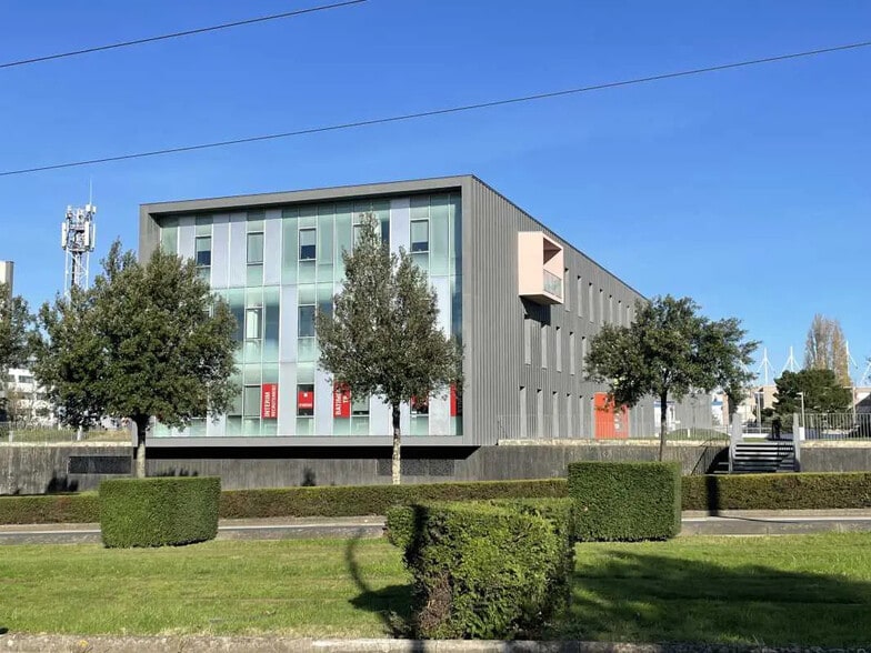 2 Rue Vasco De Gama, Saint-Herblain à louer - Photo de l’immeuble – Image 2 sur 7