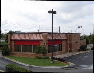 Plus de détails pour 1100 NE Douglas St, Lee's Summit, MO - Local commercial à louer