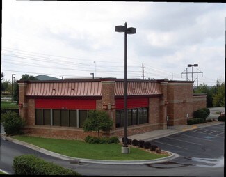 Plus de détails pour 1100 NE Douglas St, Lee's Summit, MO - Local commercial à louer
