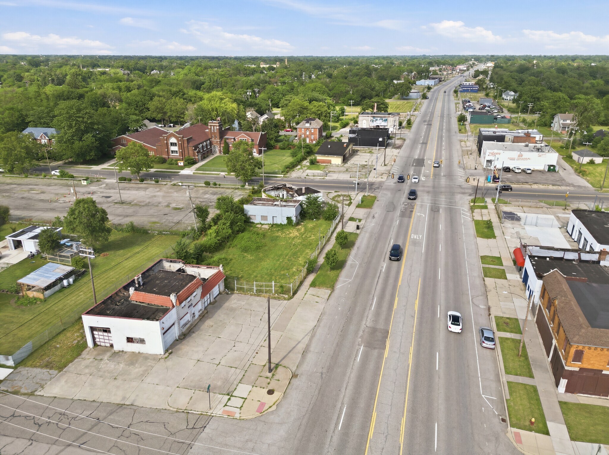 12901 Mack Ave, Detroit, MI à vendre Photo de l’immeuble– Image 1 sur 16