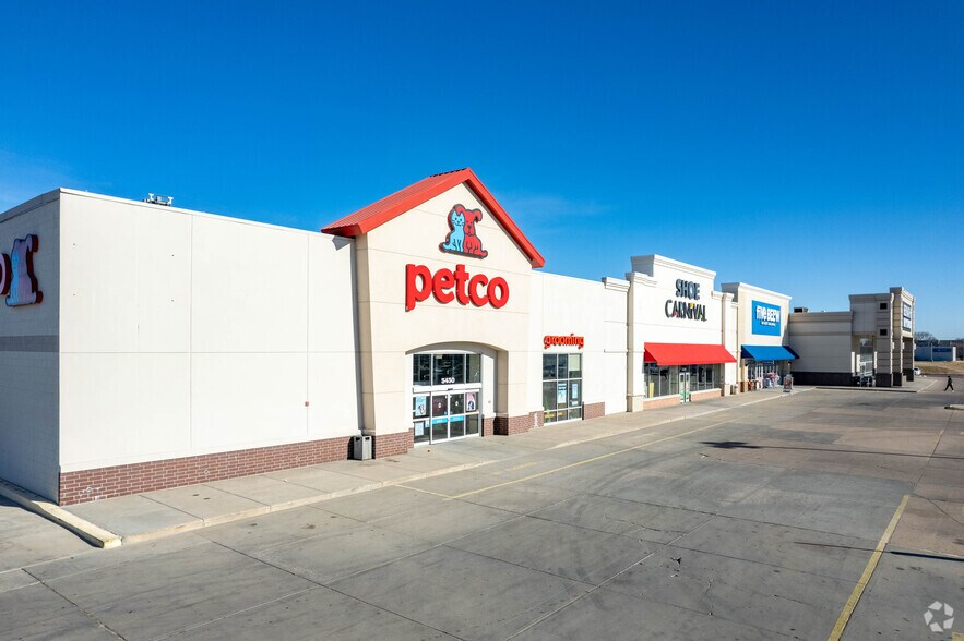 3420 State St, Grand Island, NE à louer - Photo principale – Image 1 sur 1