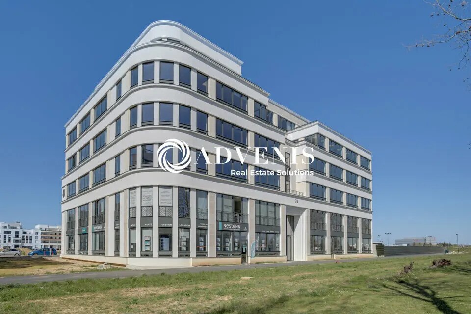 Bureau dans Chessy à louer Photo de l’immeuble– Image 1 sur 6