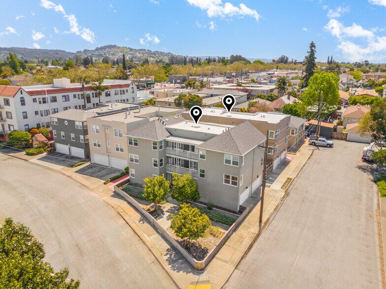 185 Belleview Dr, San Leandro, CA à vendre - Photo de l’immeuble – Image 2 sur 33