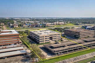 Plus de détails pour 652 N Sam Houston Pky E, Houston, TX - Bureau à vendre
