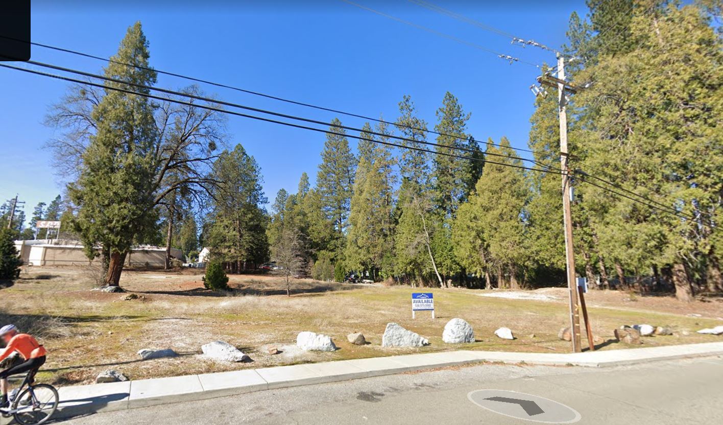 526 Searls Ave, Nevada City, CA à vendre Photo de l’immeuble– Image 1 sur 5