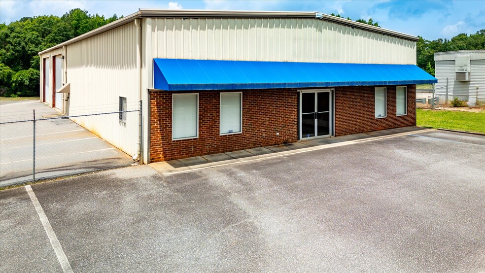 3361 Highway 29 N, Belton, SC à vendre - Photo de l’immeuble – Image 3 sur 33