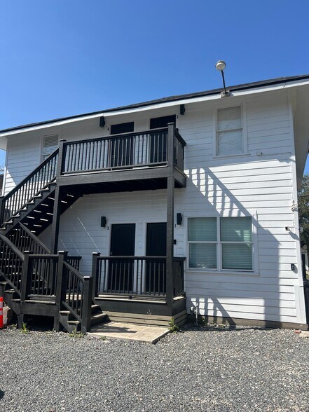 203 S Lockwood Dr, Houston, TX à vendre - Photo de l’immeuble – Image 3 sur 20