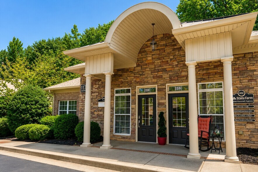 11795 Northfall Ln, Alpharetta, GA à vendre - Photo de l’immeuble – Image 2 sur 24
