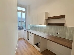 20 Avenue De Friedland, Paris à louer Photo intérieure– Image 1 sur 8