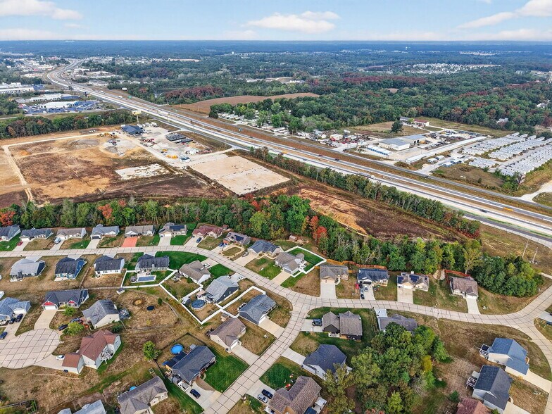 1700 E Veterans Memorial Pky, Truesdale, MO à vendre - Photo de l’immeuble – Image 1 sur 12