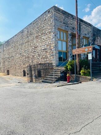 Plus de détails pour 100 Main st, Calico Rock, AR - Spécialisé à vendre