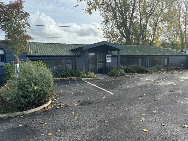 Wangfield Ln, Curdridge à louer - Photo de l’immeuble – Image 1 sur 18