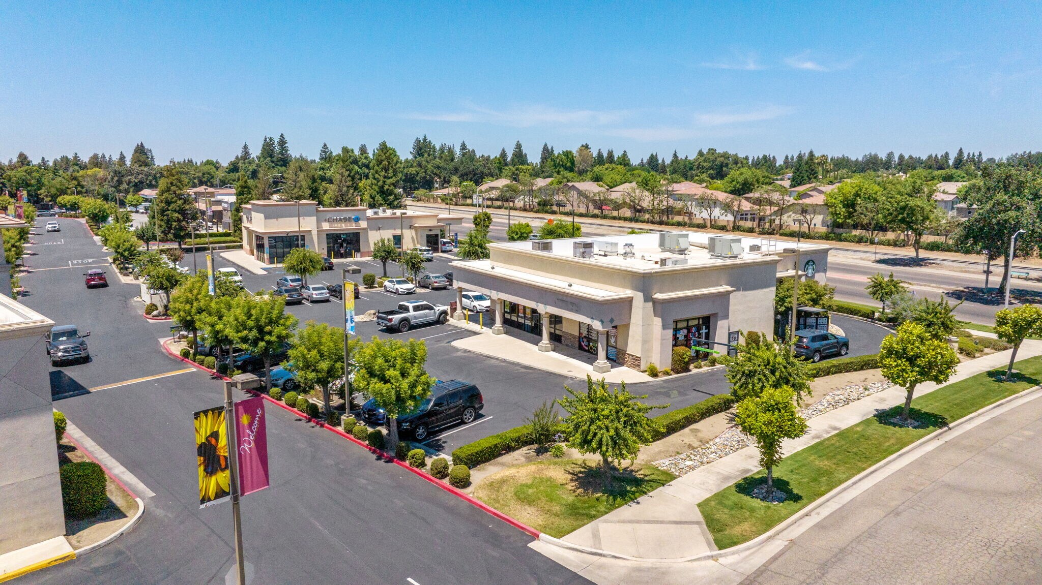 5201-5211 W. Goshen Ave, Visalia, CA à louer Photo intérieure– Image 1 sur 4