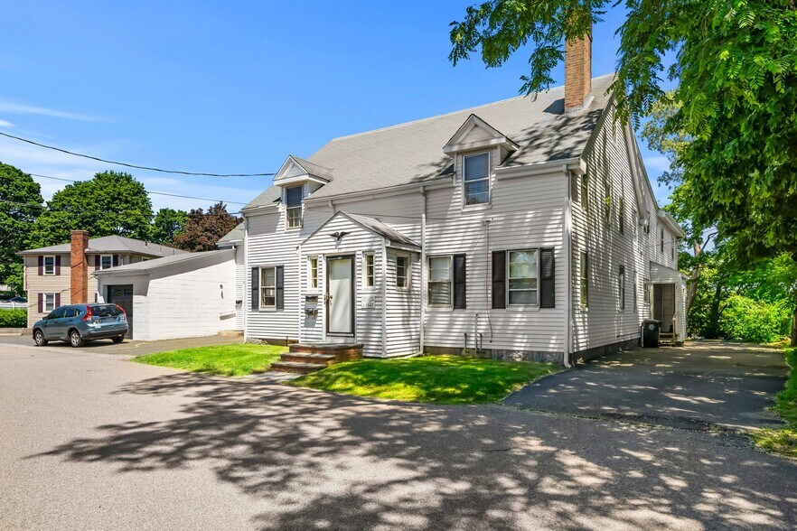 39 Needham Rd, Danvers, MA à vendre - Photo principale – Image 1 sur 4
