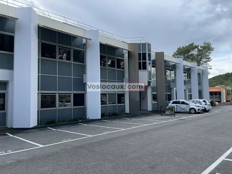 Bureau dans Valbonne à louer - Photo de l’immeuble – Image 2 sur 6