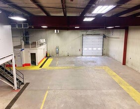 8716 112 St, Fort Saskatchewan, AB à louer Photo intérieure– Image 2 sur 7