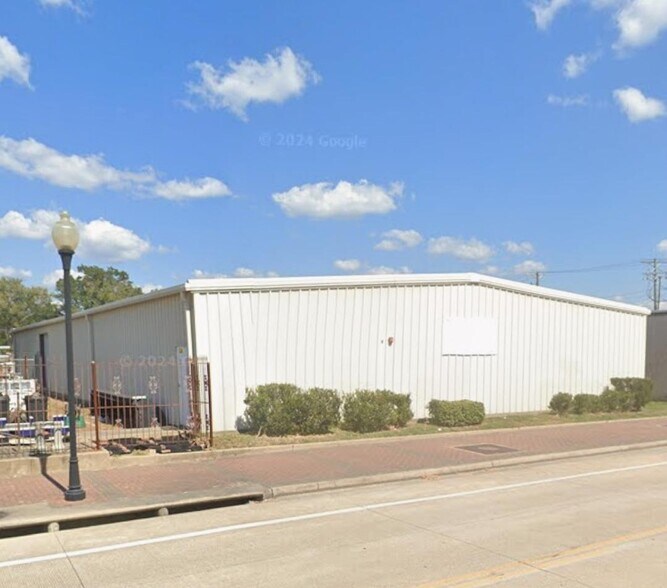 1036 Calder Ave, Beaumont, TX à vendre - Photo de l’immeuble – Image 1 sur 5