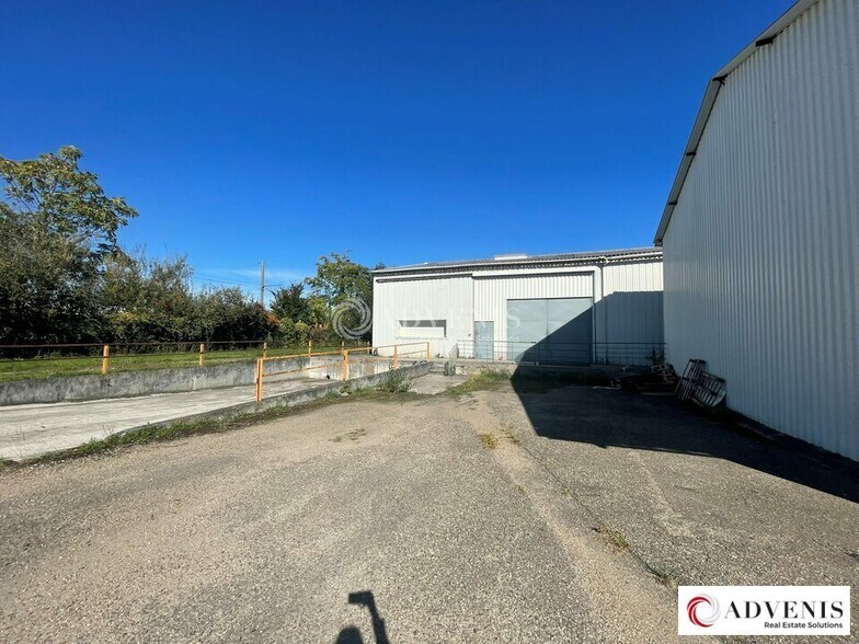 Industriel/Logistique dans VILLENAVE-D'ORNON à louer - Photo de l’immeuble – Image 3 sur 12