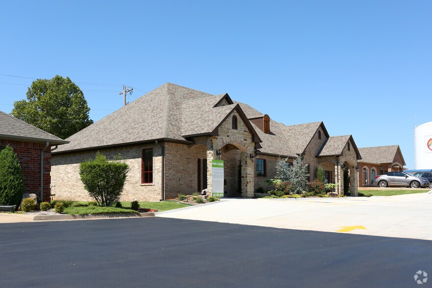 1213 N Green Ave, Purcell, OK à louer - Photo principale – Image 2 sur 9