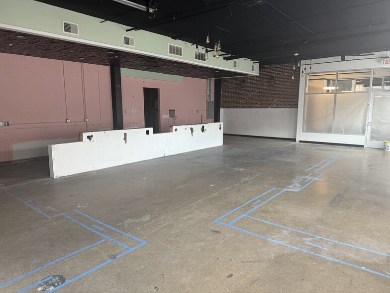 213 Ann St, East Lansing, MI à louer - Photo intérieure – Image 2 sur 3