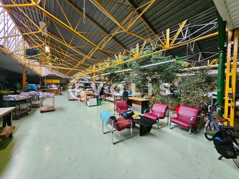 Local d’activités dans Bagneux à louer - Photo de l’immeuble – Image 3 sur 22