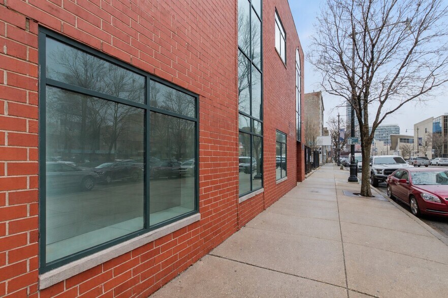 1455 S Michigan Ave, Chicago, IL à vendre - Photo de l’immeuble – Image 3 sur 19