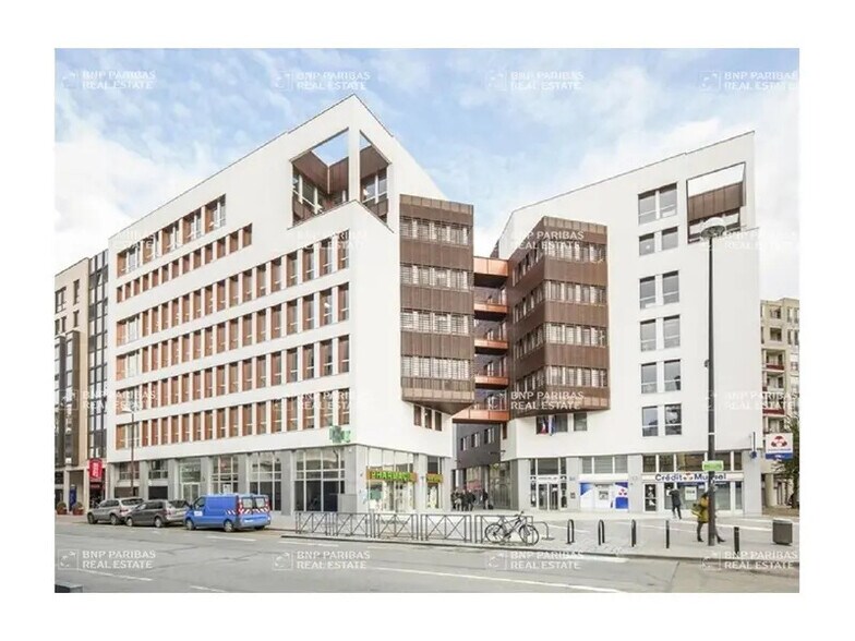 6 Avenue Gustave Eiffel, Montigny-le-Bretonneux à louer - Photo de l’immeuble – Image 1 sur 11
