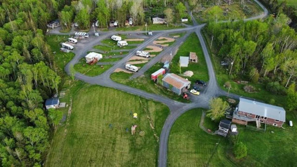 2107 215 Hwy, Windsor, NS à vendre Aérien– Image 1 sur 2