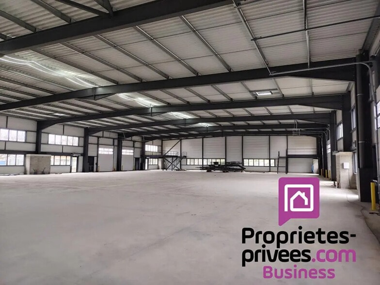 Local d'activités dans Portet-sur-Garonne à vendre - Photo intérieure – Image 2 sur 4