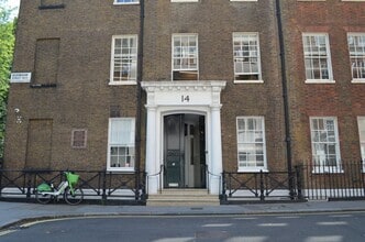 13-14 Buckingham St, Londres à louer Photo de l’immeuble– Image 2 sur 7