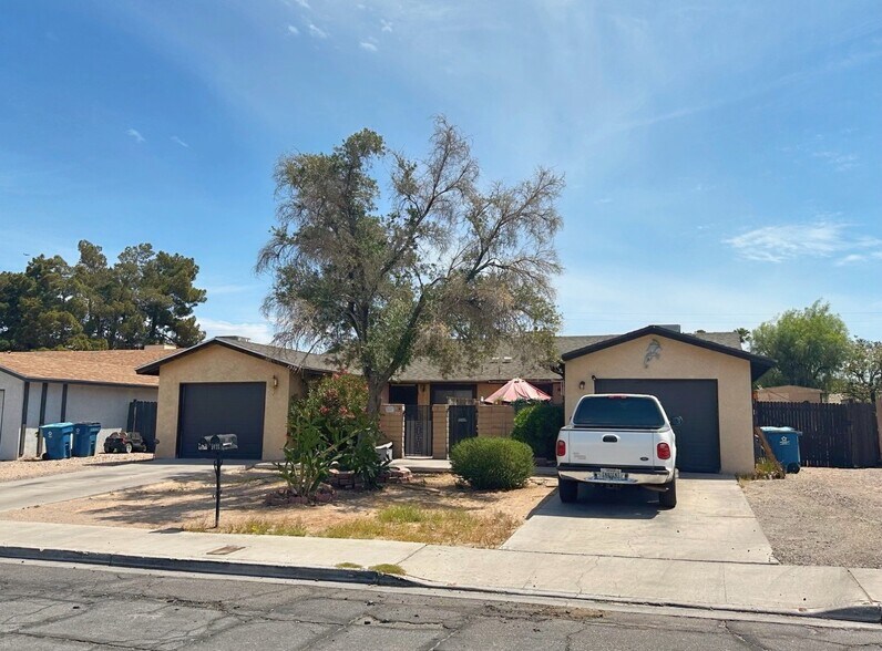 1569 Hialeah Dr, Las Vegas, NV à vendre - Photo de l’immeuble – Image 2 sur 24